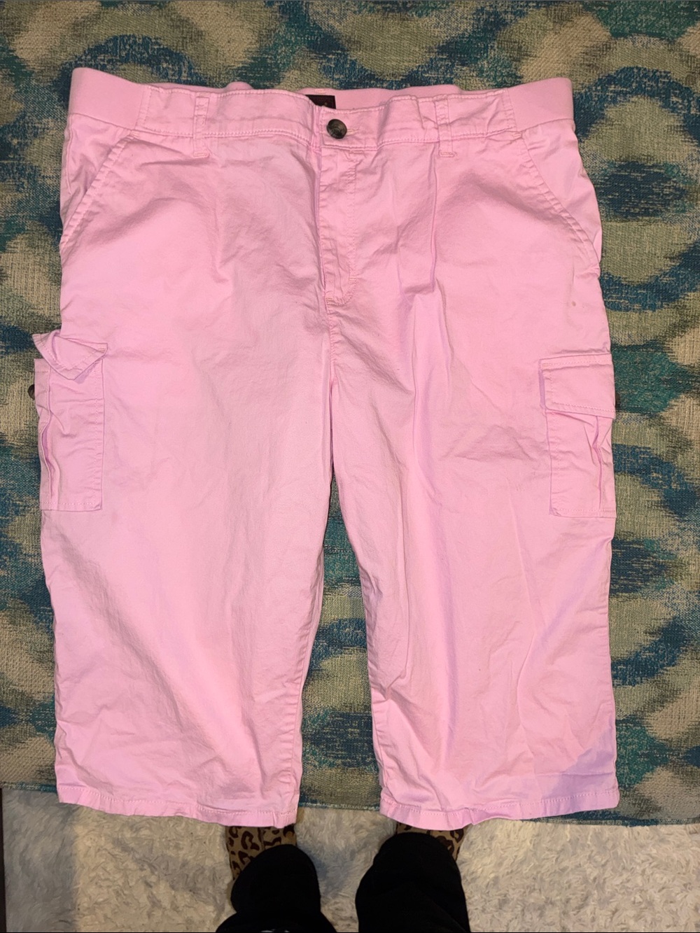Light Pink Cargo Knee-Length Shorts Lee brand